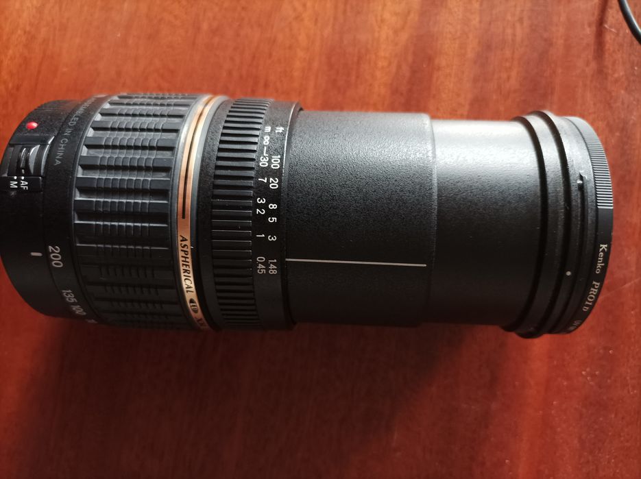 Продам об'єктив Tamron.