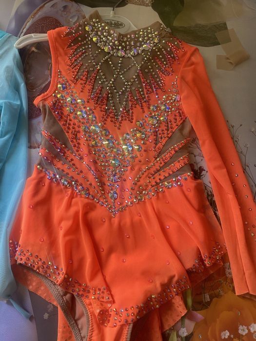 Купальник для художественной гимнастики