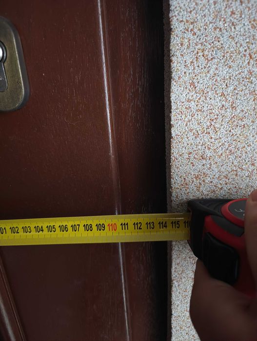 drzwi machoniowe drewniane