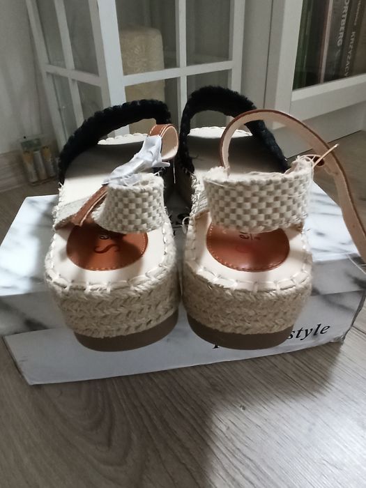 Sandały espadryle beżowo- czarne r. 37