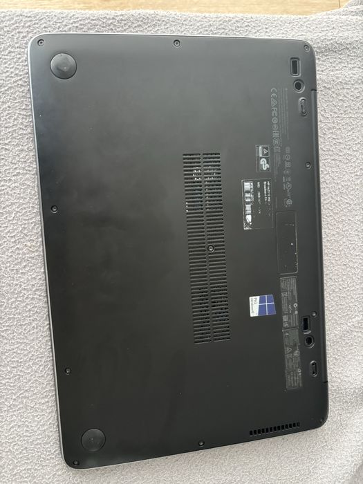 Laptop HP Folio 1040