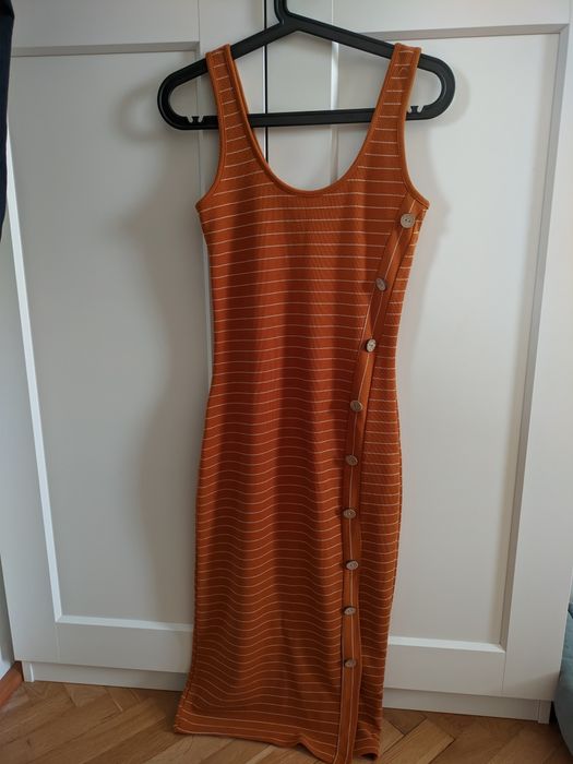 Sukienka midi Atmosphere 36/S obcisła musztardowy tuba