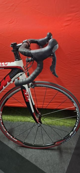 Bicicleta KTM strada LC 5000