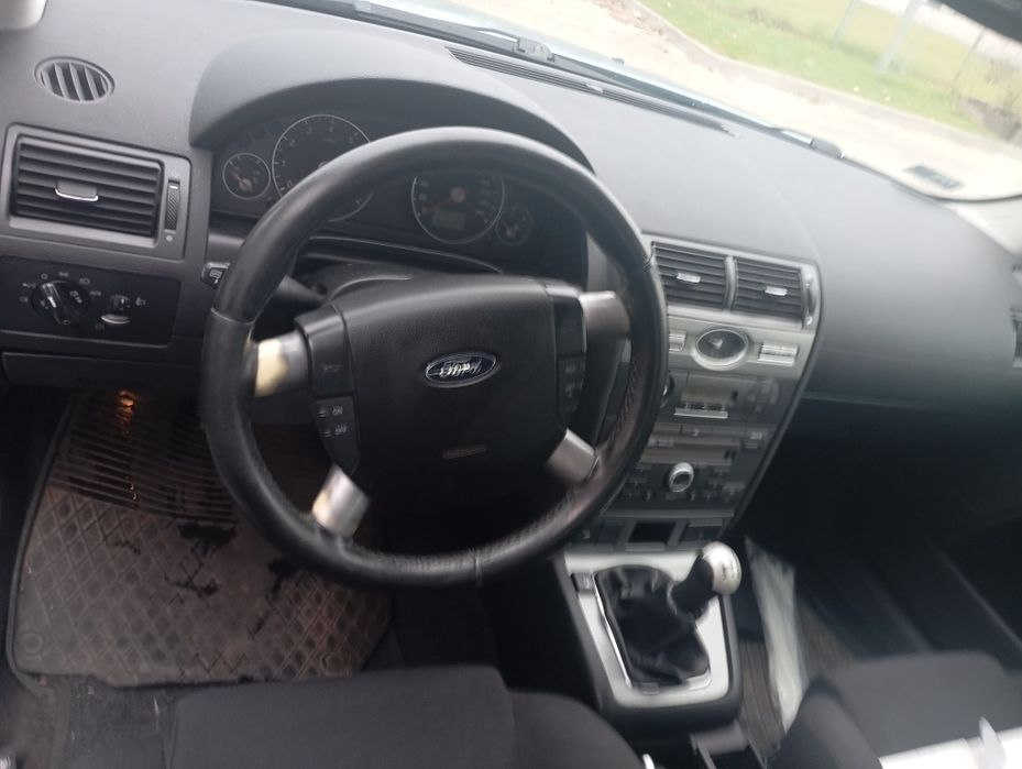 Ford Mondeo mk3. 1.8LPG   2005r