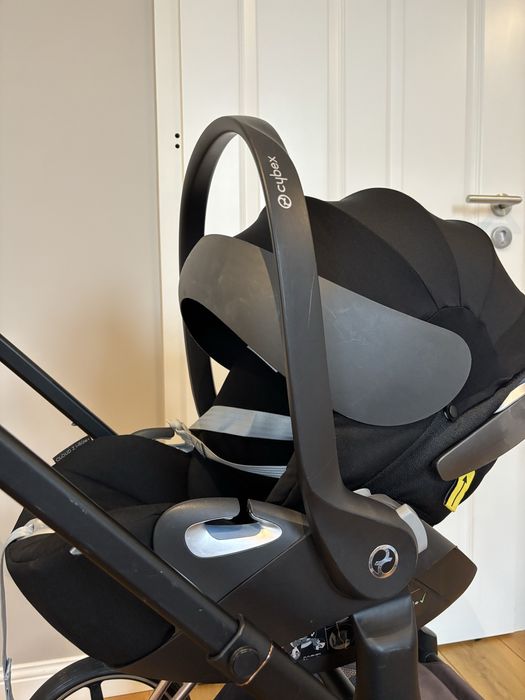 Cybex Priam 4 w 1 + dodatki  1 właściciel