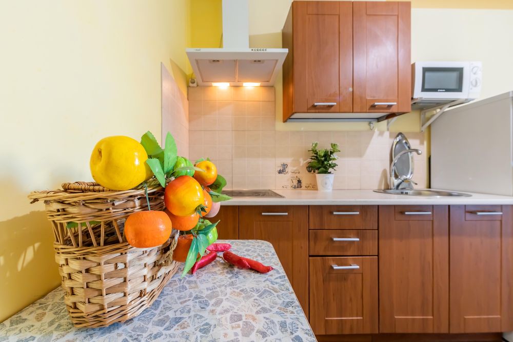 Акція ! Посуточно почасово кв центр Лівобережної МВЦ Комод