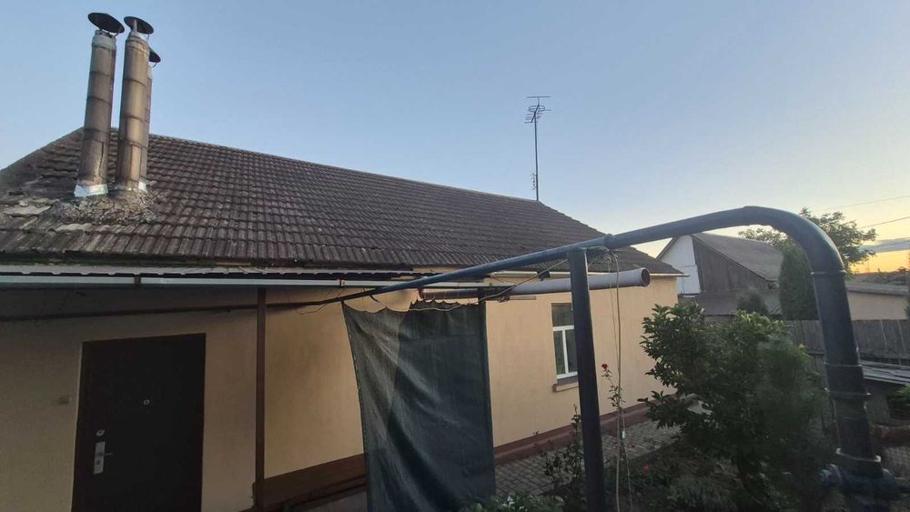 *ПРОДАЖ частини будинку, Заводський район, по вул. Оптимістична