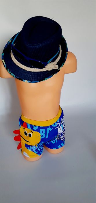 Spodenki majtki kąpielowe 7-8