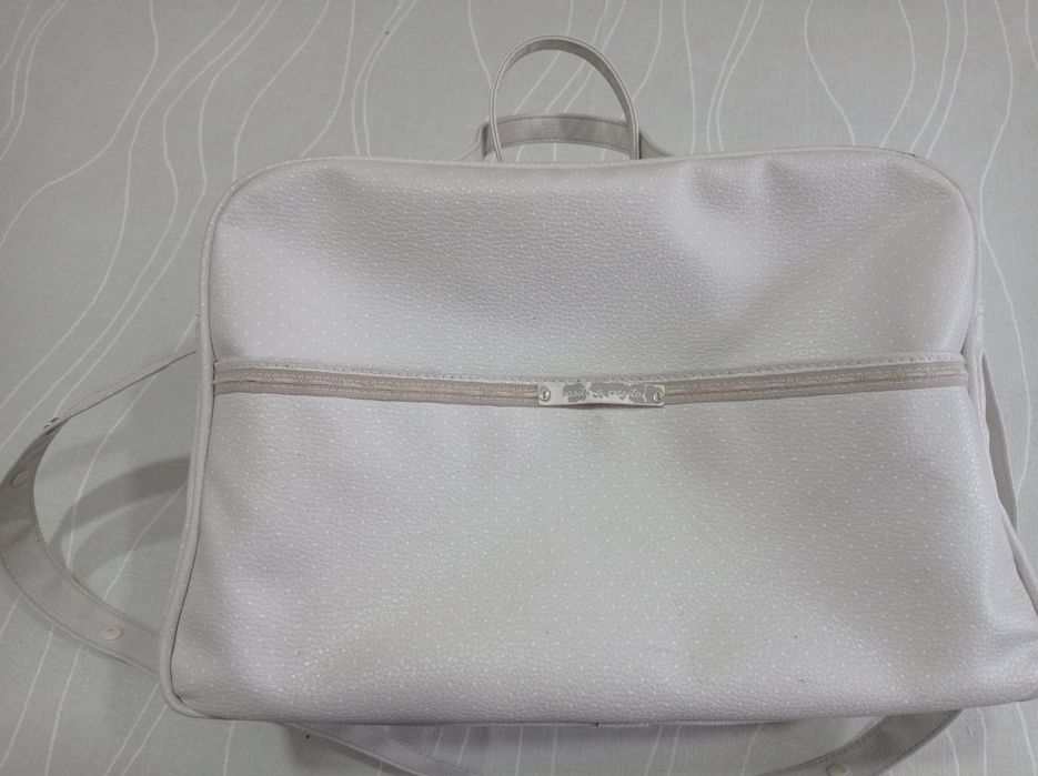 Mala Bolsa de maternidade com porta documentos e muda fraldas Pasito a
