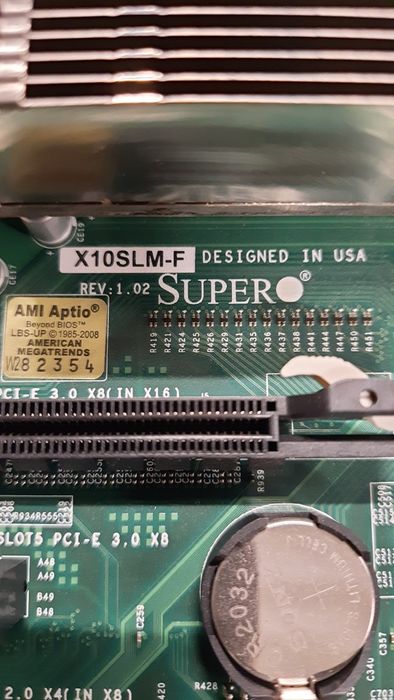 Supermicro SCE-512 server