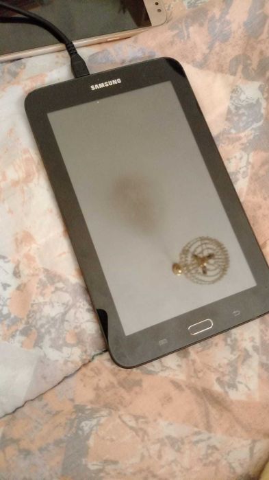 Telemóveis sem uso + tablet (para peças/ para uso)