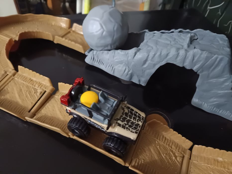 Hasbro tonka scape + veículo NOVA