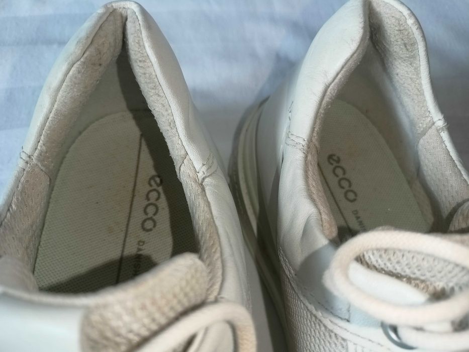 Ecco roz. 38 /Uk 5-5,5/ - dł. wkł. 24,5 cm- skóra