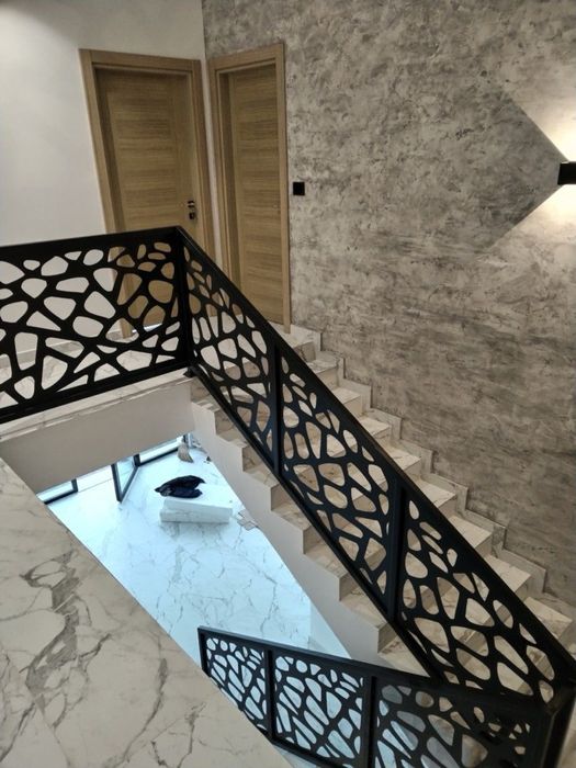 Плазмова різка металу на балкони та декор