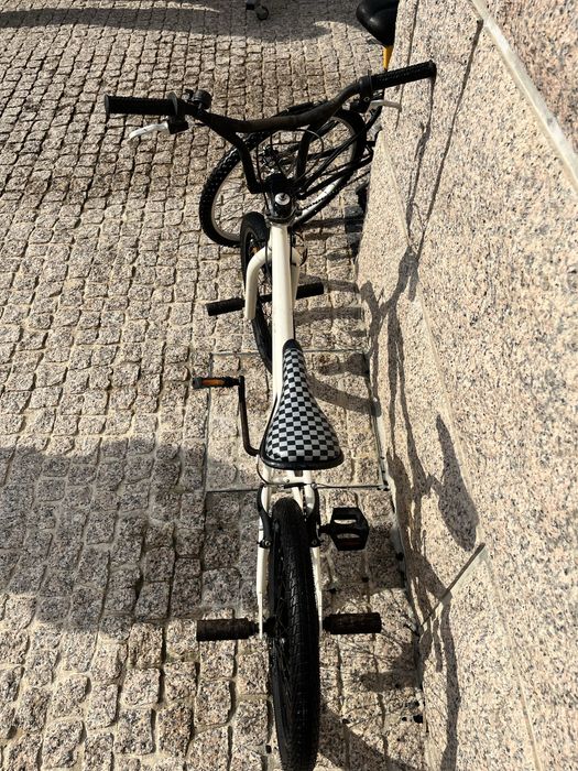 Bmx bicicleta nova