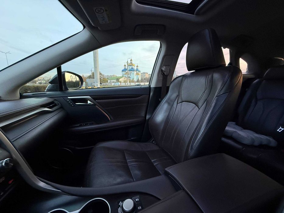 2017 Lexus RX 200 продам