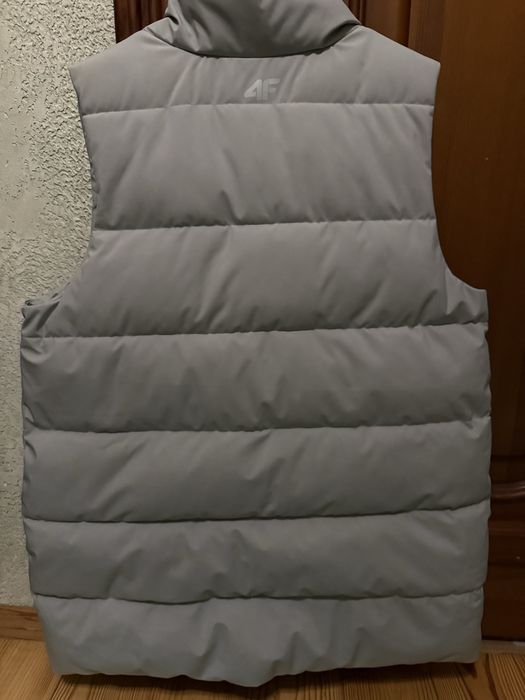 Безрукавка 4F жіноча