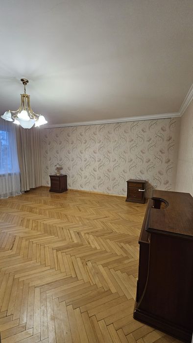 Оренда 4-кім.кв . вул. Кармелюка