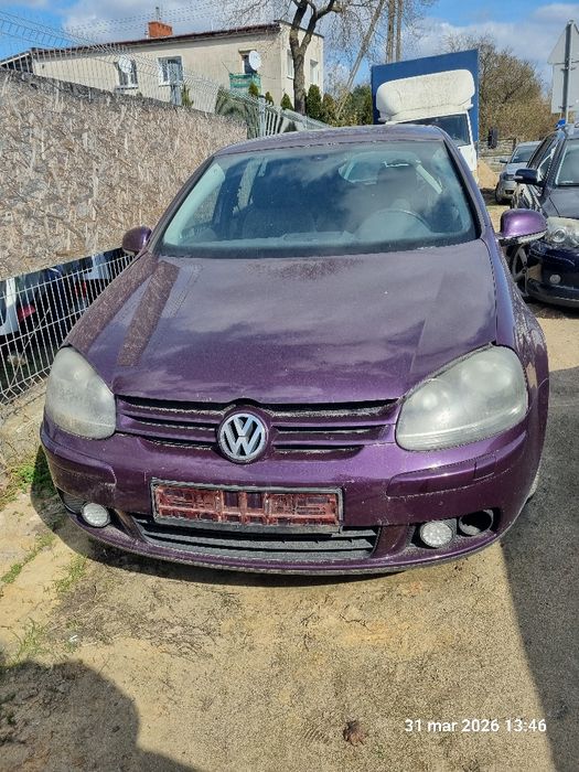 Silnik słupek silnika VW Golf V 2.0 fsi BLX
