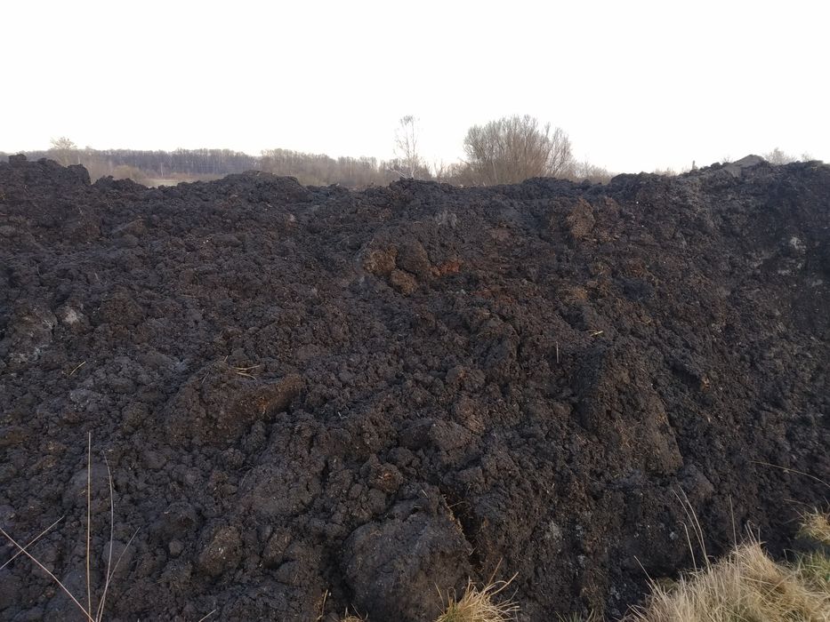 Гравій,вапняк,грунт,дроблений бетон,вскриша,бій цегли, земля