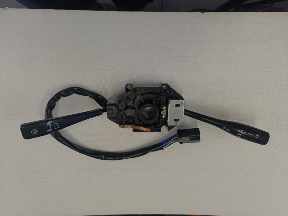 Manipulo Piscas e Luzes Mitsubishi L200
