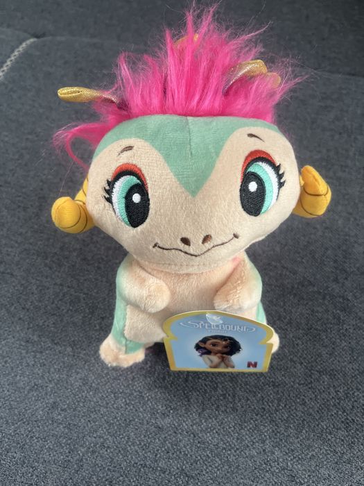 Maskotka z bajki „Zaklęci”