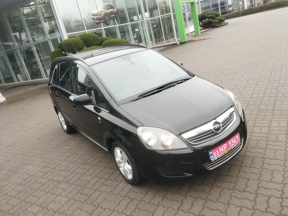 Продам автомобіль Opel zafira