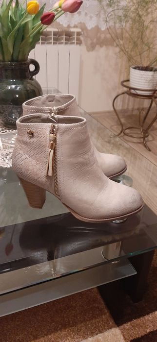 Nowe buty damskie