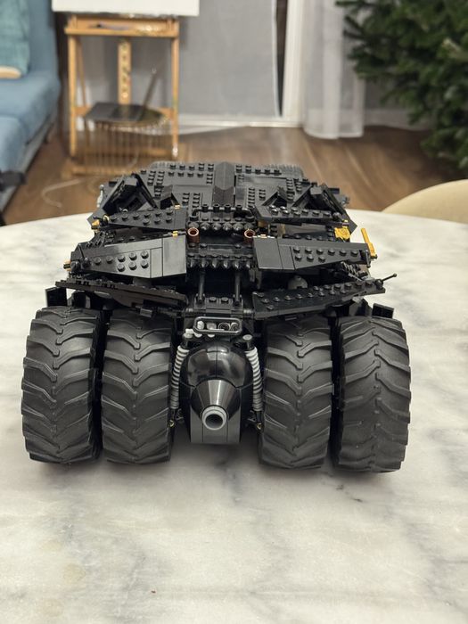 Lego DC Batmobil Tumbler
