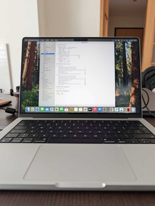 MacBook Pro 14" M3 16GB Ram 512GB SSD  (Estado Novo, 84 Ciclos de carga - indicador de pouquissima utilização)