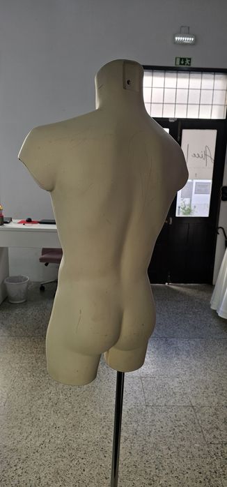 Manequim/Busto Homem