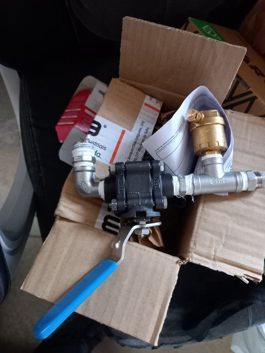 High-Temperature, High-Pressure Faucet64752270696323121