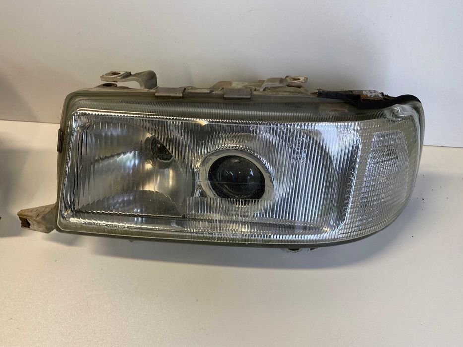 Audi 80 B4 Lampy przód Soczewka! Oryginał! Bardzo Ładne!