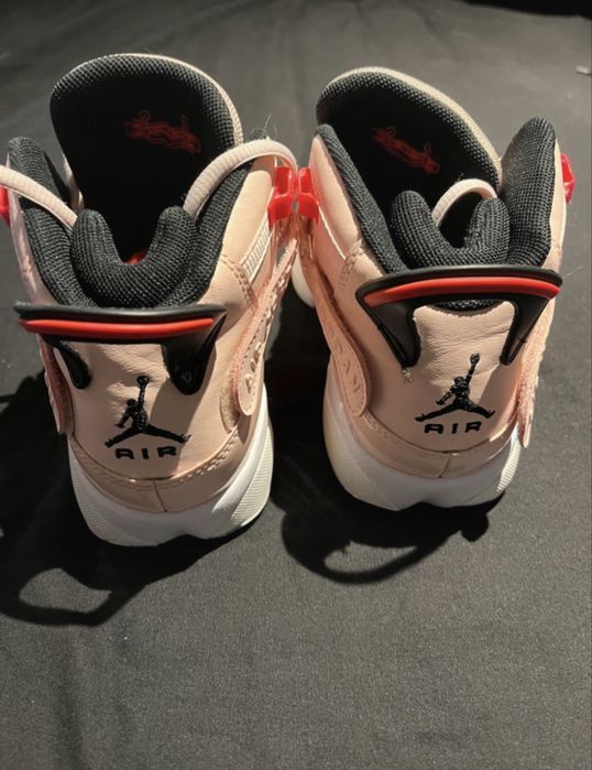 Jordan 6 rings rosa 37.5