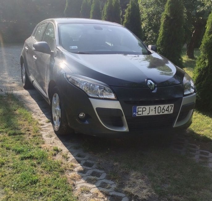 Renault Megane III 3 1.9 dCi 130KM 2010