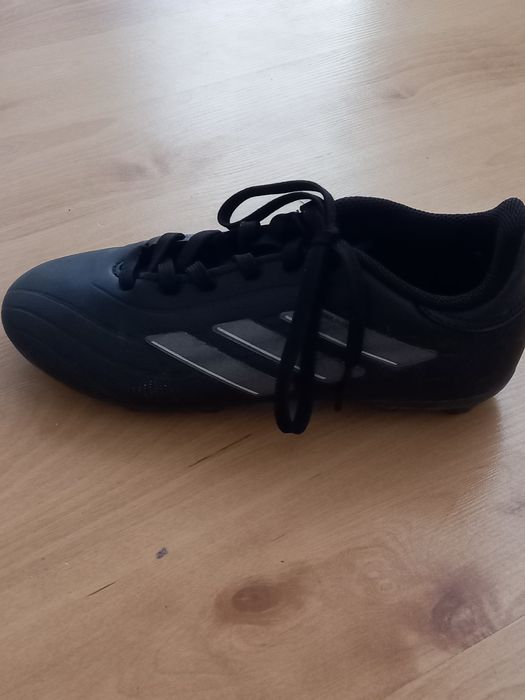 Buty korki Adidasy 32rozmiar