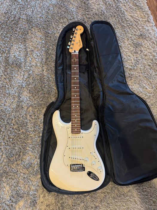 Fender Stratocaster