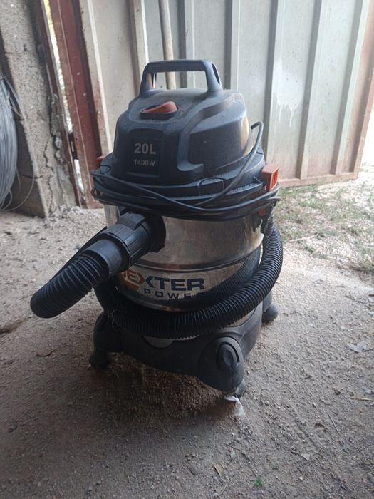 Aspirador Dexter 20L 1400W