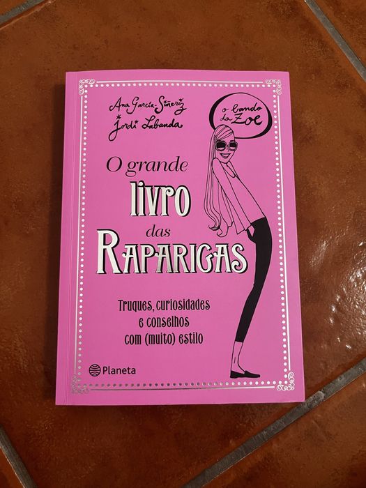 “O grande livro das raparigas”