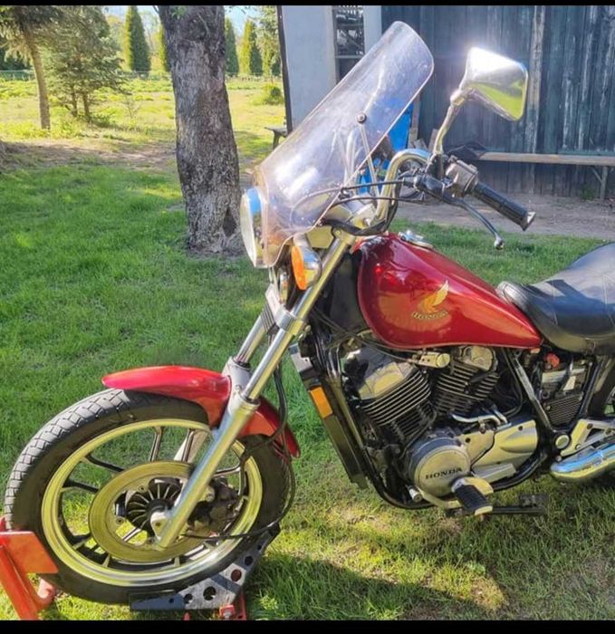 Honda Shadow VT500
