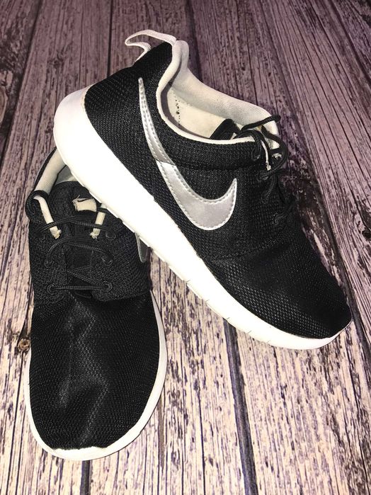 Кроссовки Nike для мальчика, размер 38 (24 см)