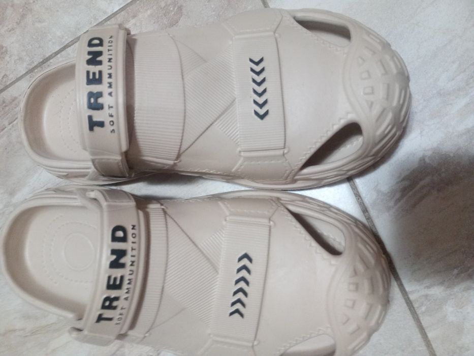 Продам нові крокси