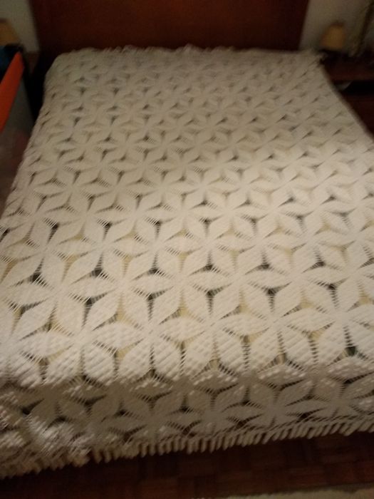 Colcha de renda 2,5x2,3metros