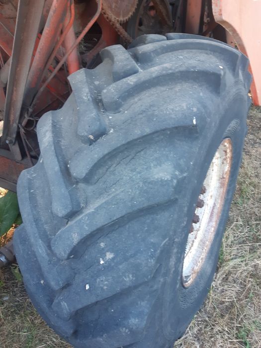 Комбайн НИВА 1990 року