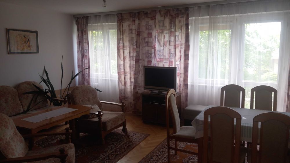 Rozkładowe M-4 , 1 piętro, pełna własność z KW