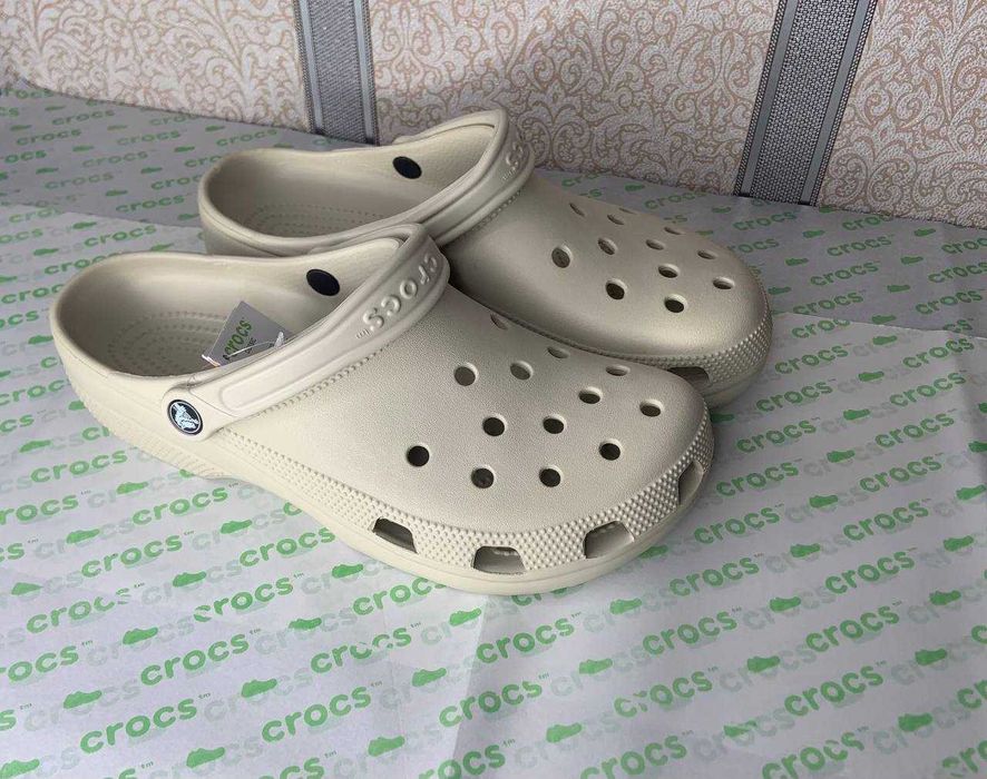 Крокси беж Crocs Classic 37, 38, 39, 42/43 розмір модель унісекс
