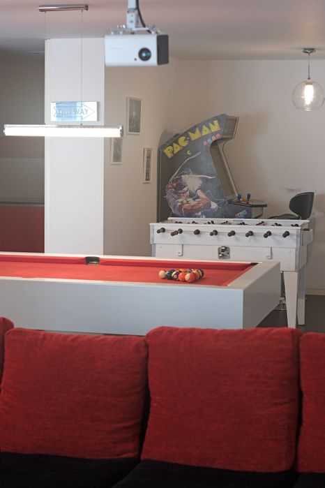 Aluguer de salão de festas Guimarães 130m2 /zona de jogos /jardim 120m