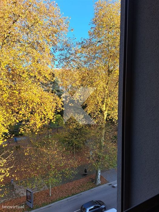 T2 no último piso - Jardim de Arca d’Água — Paranhos, Porto