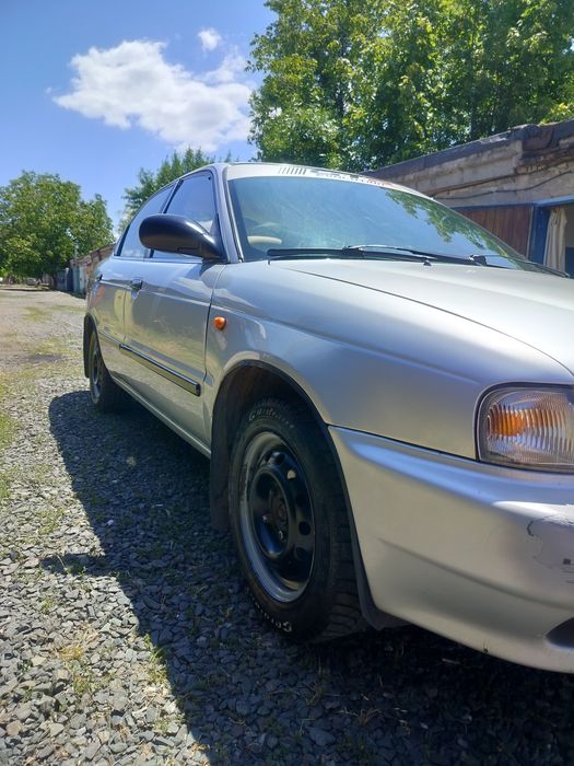 Сузуки балено 1998 года