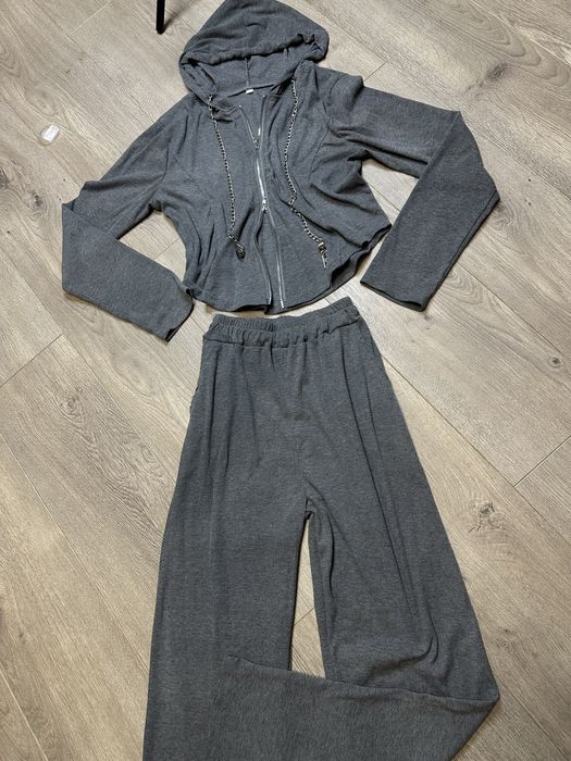 Жіночий спортивний костюмчик Lazy Style